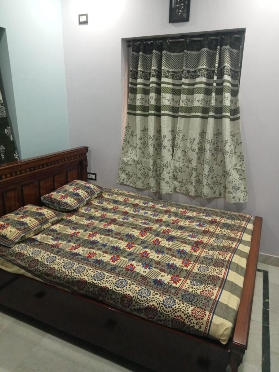 Comfort Abode Homestay - Housity