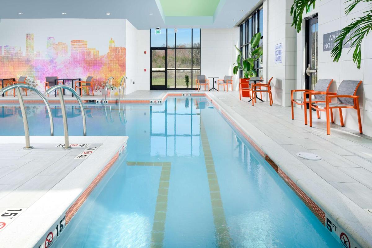 Hilton Garden Inn Knoxville Papermill Drive, Tn - Housity