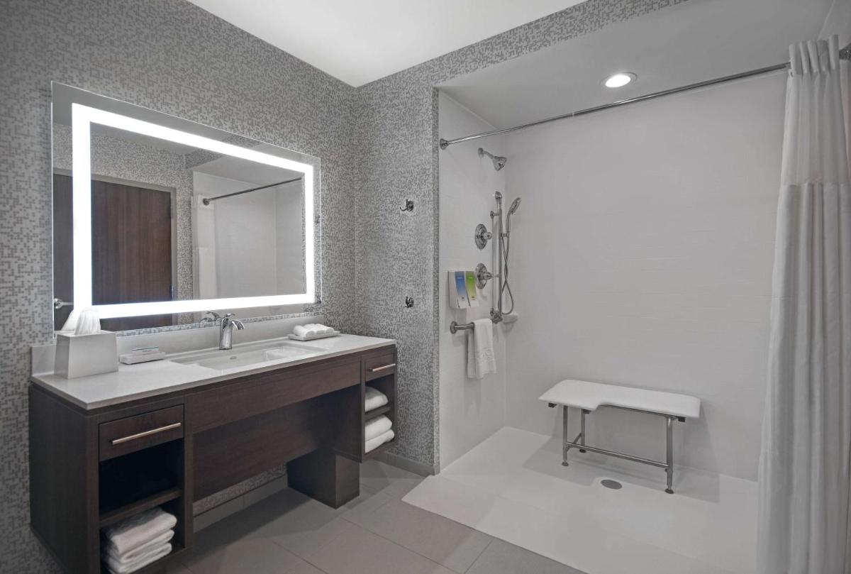 Home2 Suites by Hilton Liberty NE Kansas City, MO - Housity