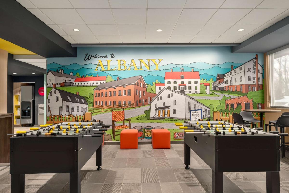 Tru By Hilton Albany Airport, Ny - Housity