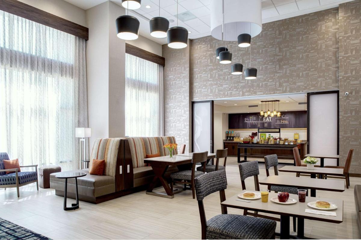 Hampton Inn & Suites Indio, Ca - Housity