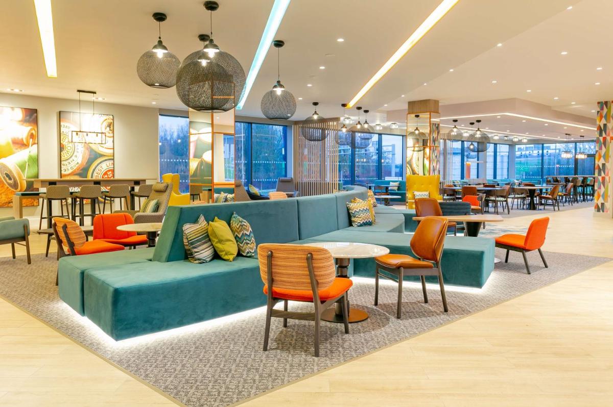 Hampton By Hilton Blackburn - Housity