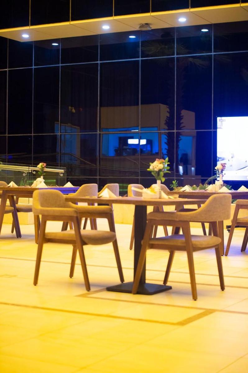 Sarwat Park Hotel Riyadh - Diplomatic Quarter - Housity