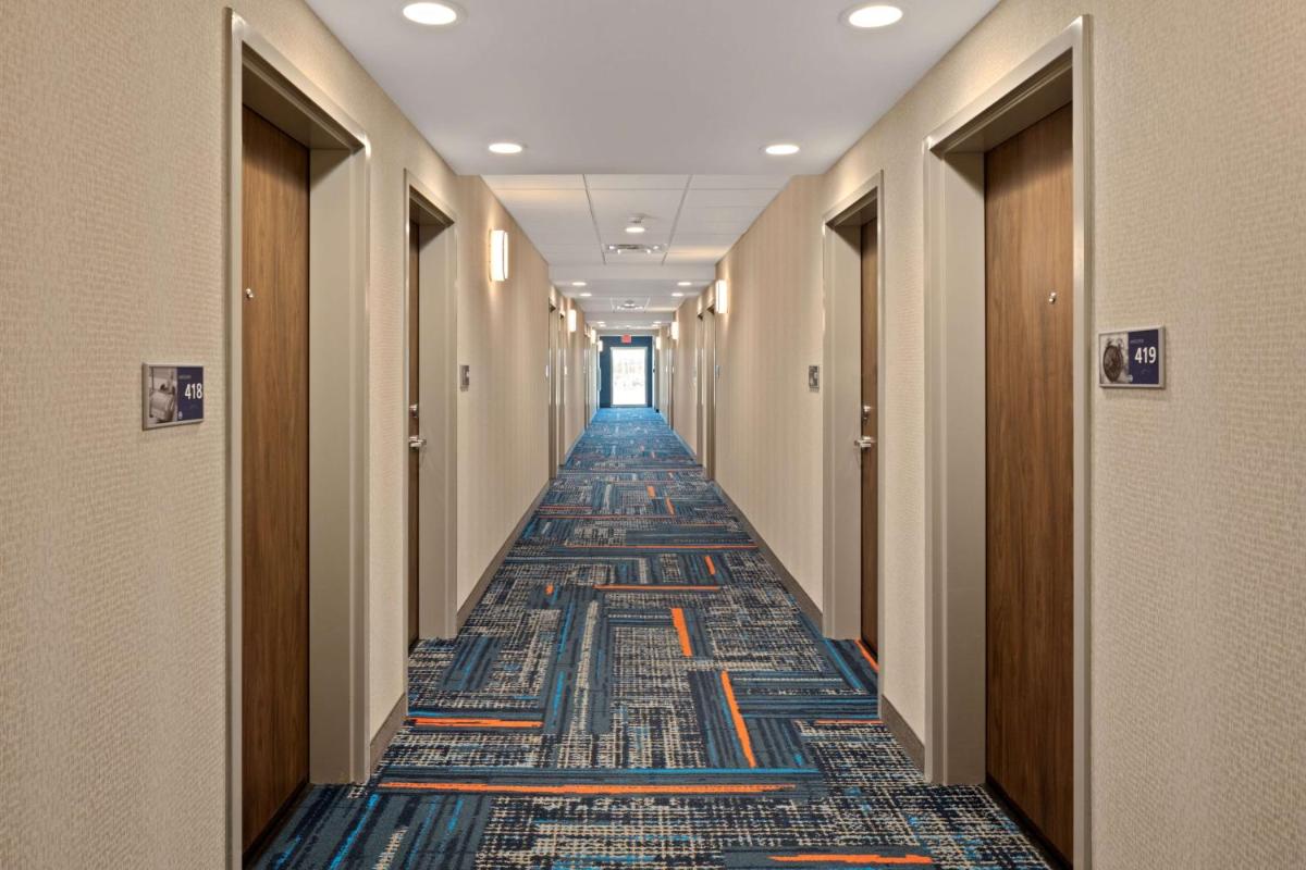 Hampton Inn Circleville, Oh - Housity