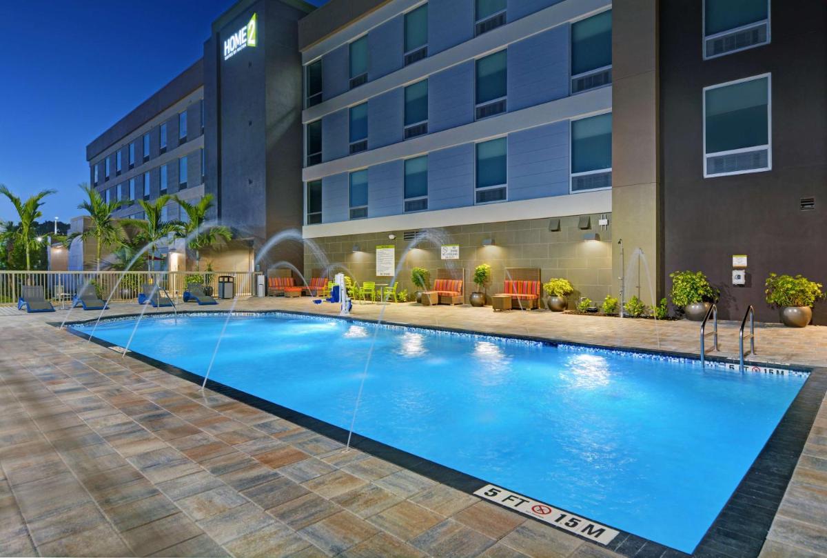 Home2 Suites by Hilton Fort Myers Colonial Blvd - Housity