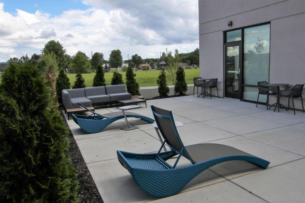 Hampton Inn & Suites Olean, Ny - Housity
