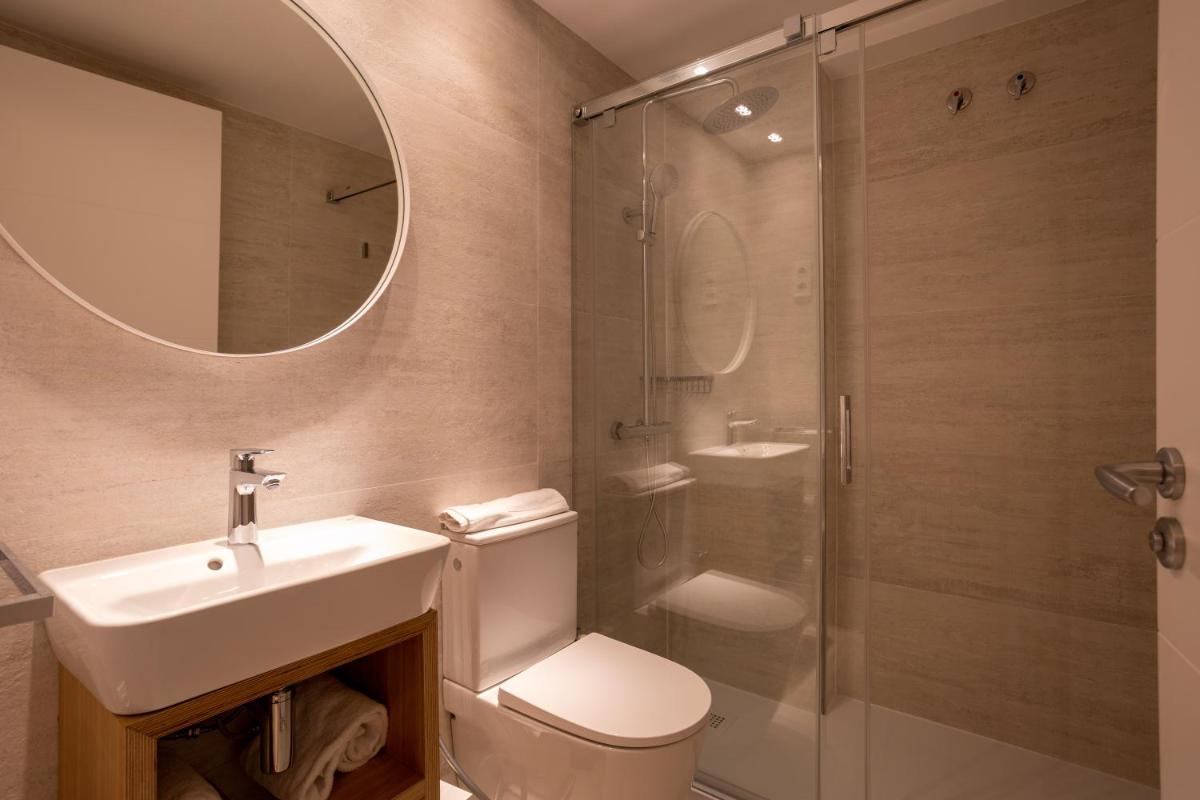 Un baño de Apartamentos&Spa Mundakaport