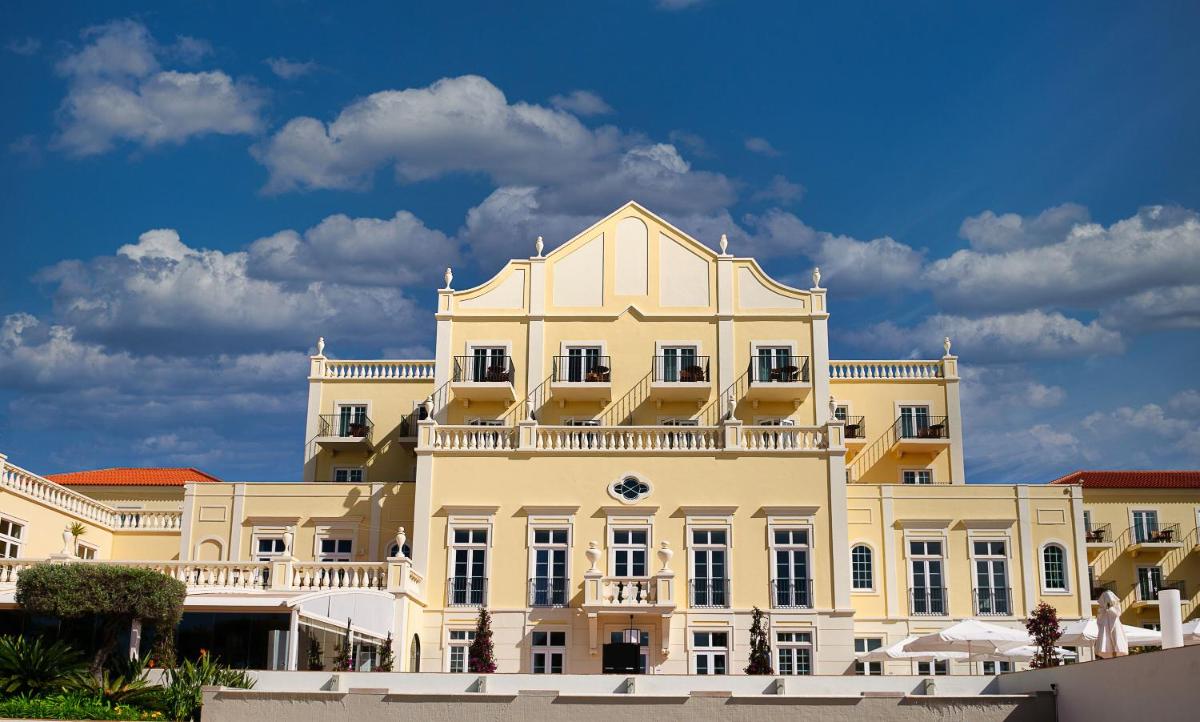 O edifício onde o hotel está situado