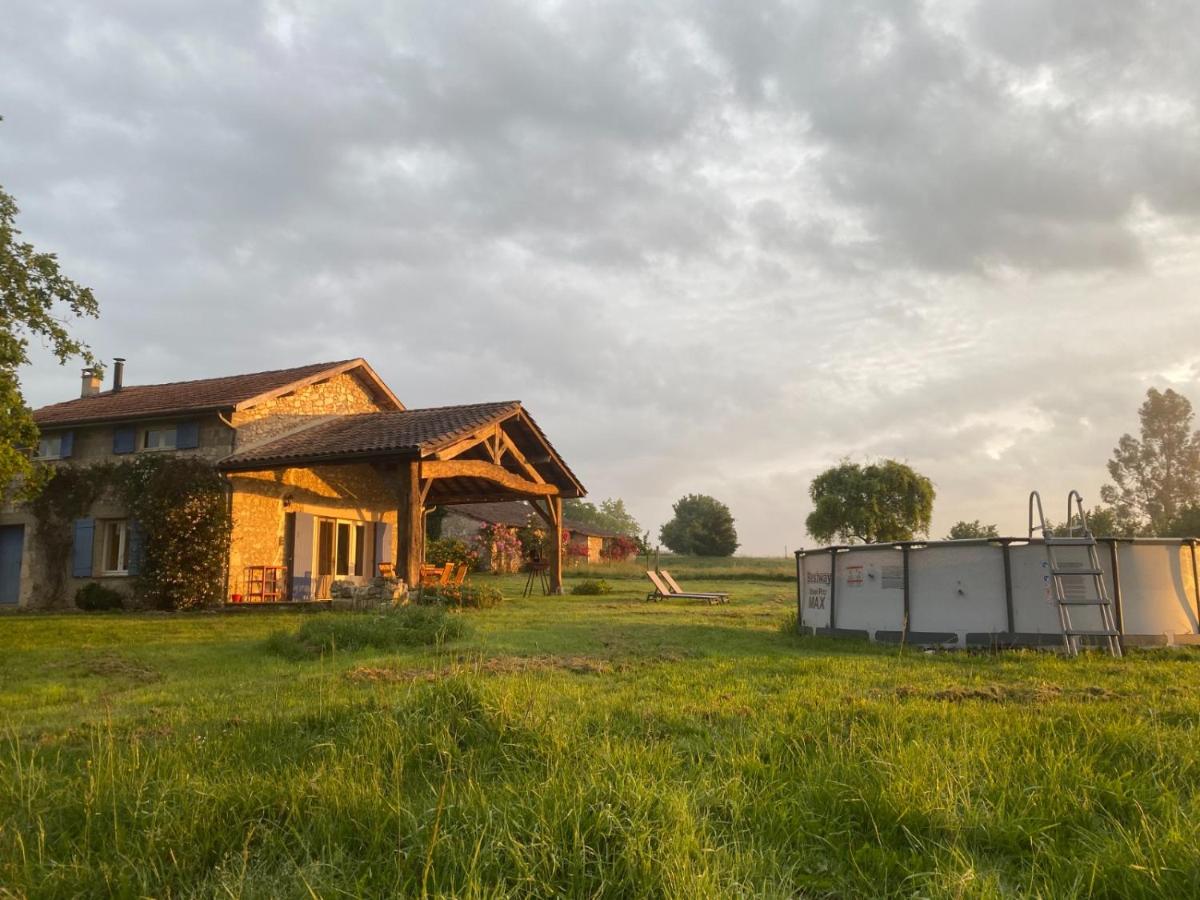 Maison 3 chambres, piscine, 2 hectares de jardin - Housity