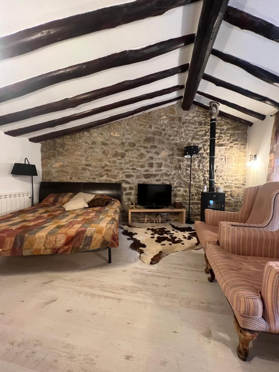 B&B Apartamentos Lorione - Housity