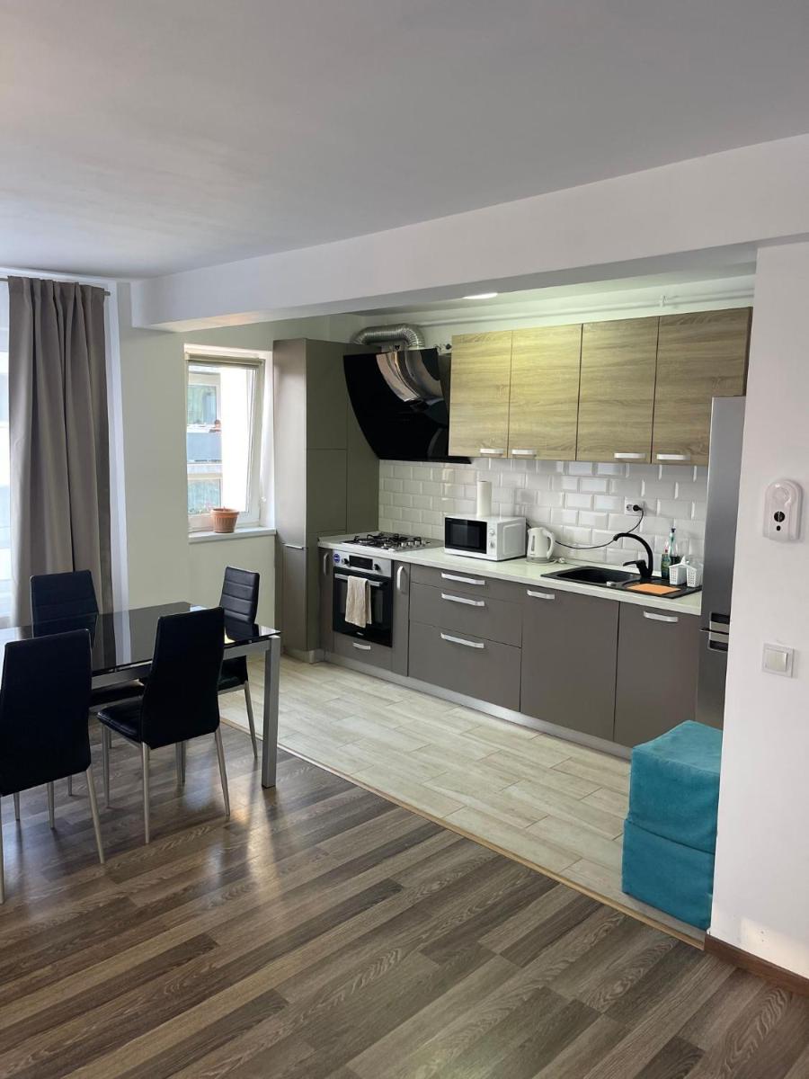 Suitetrails - YamaLuxe Apartments - WestSide