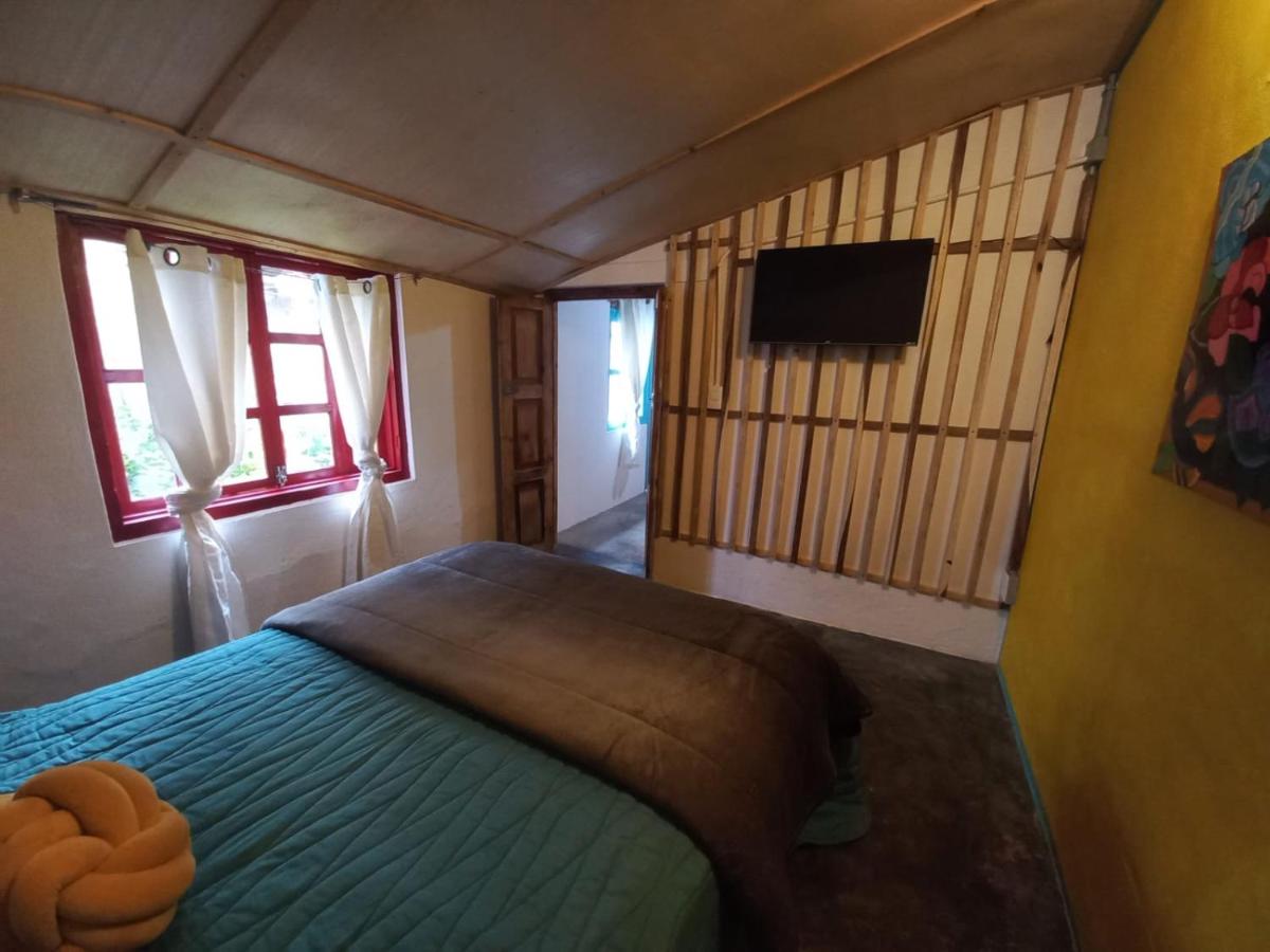 Veganos Bed and Breakfast - Housity