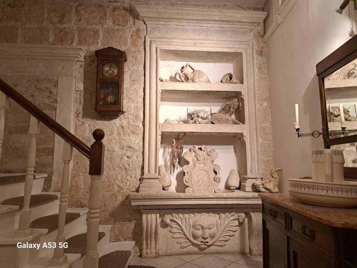 Heritage Rooms Kut - Housity