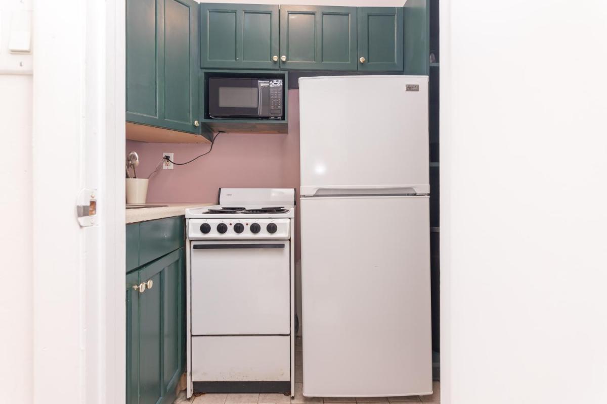 Suitetrails - Fort Lauderdale - Cozy Studio with Free Parking- 5 minutes to Las Olas Beach