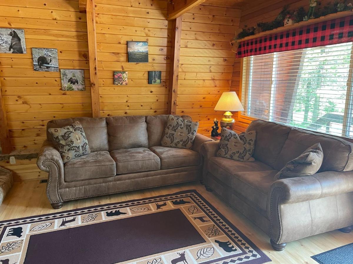 Yellow Goose Chateau - Housity