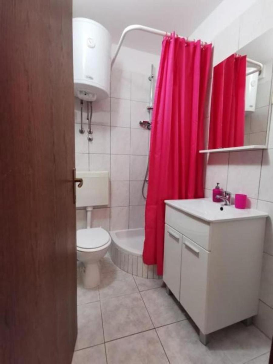 Apartment country house Veronika - Housity