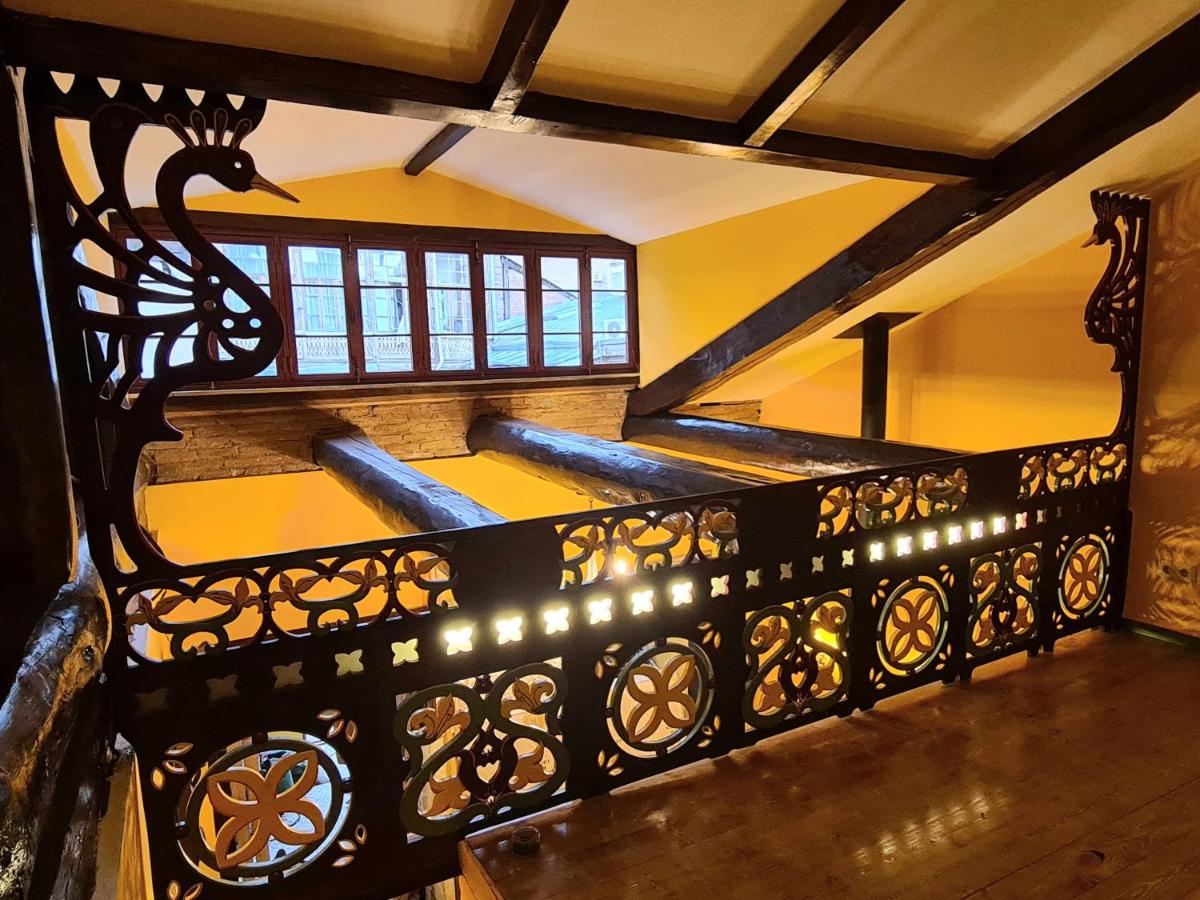 Suitetrails - The Shafran House - Small House in Old Tbilisi