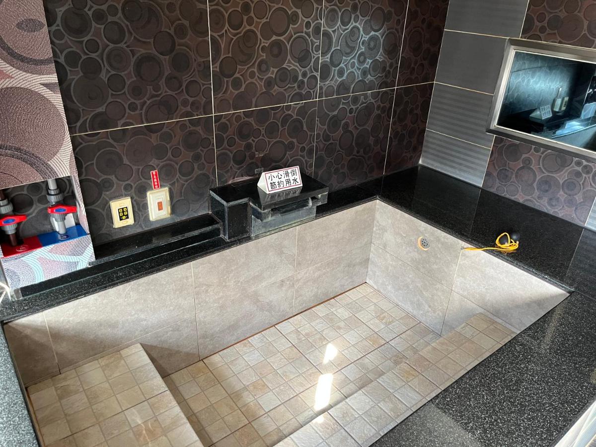 Jin Spa Resort Hotel - Housity