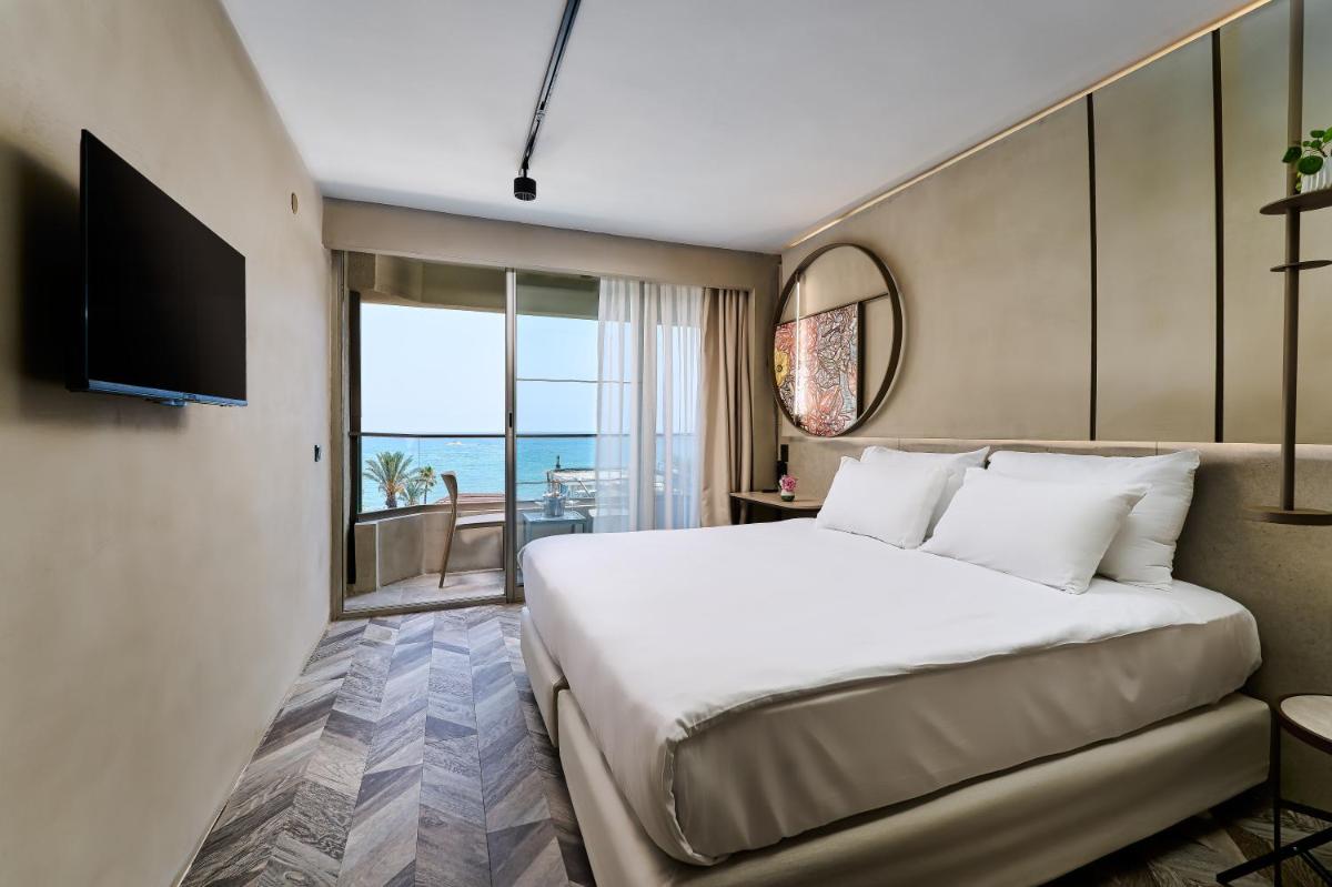 Büyük Hotel - Housity