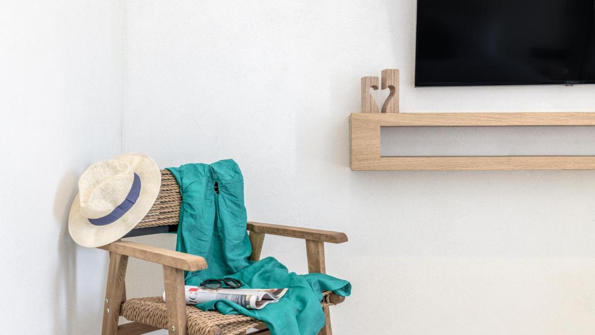 Nove Milos Luxury by Estia - Housity