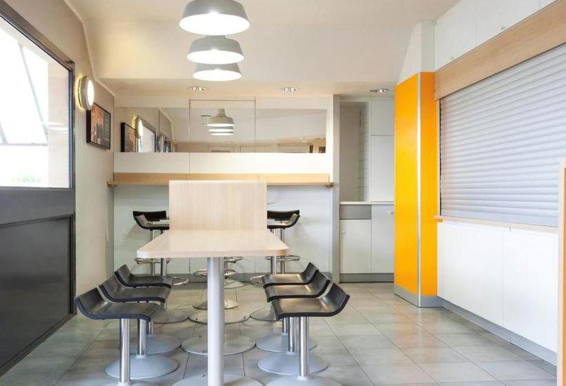 Fyl hôtel Saint Pol - Housity