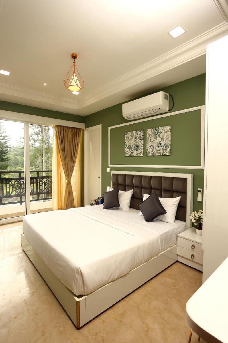 White Mint - Housity