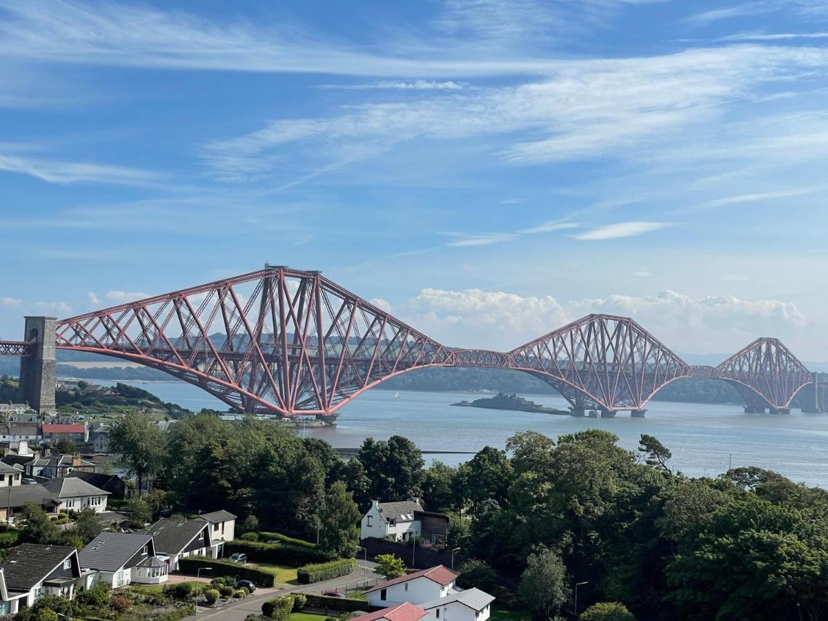 Sea view House 10 min to Edinburgh - Housity