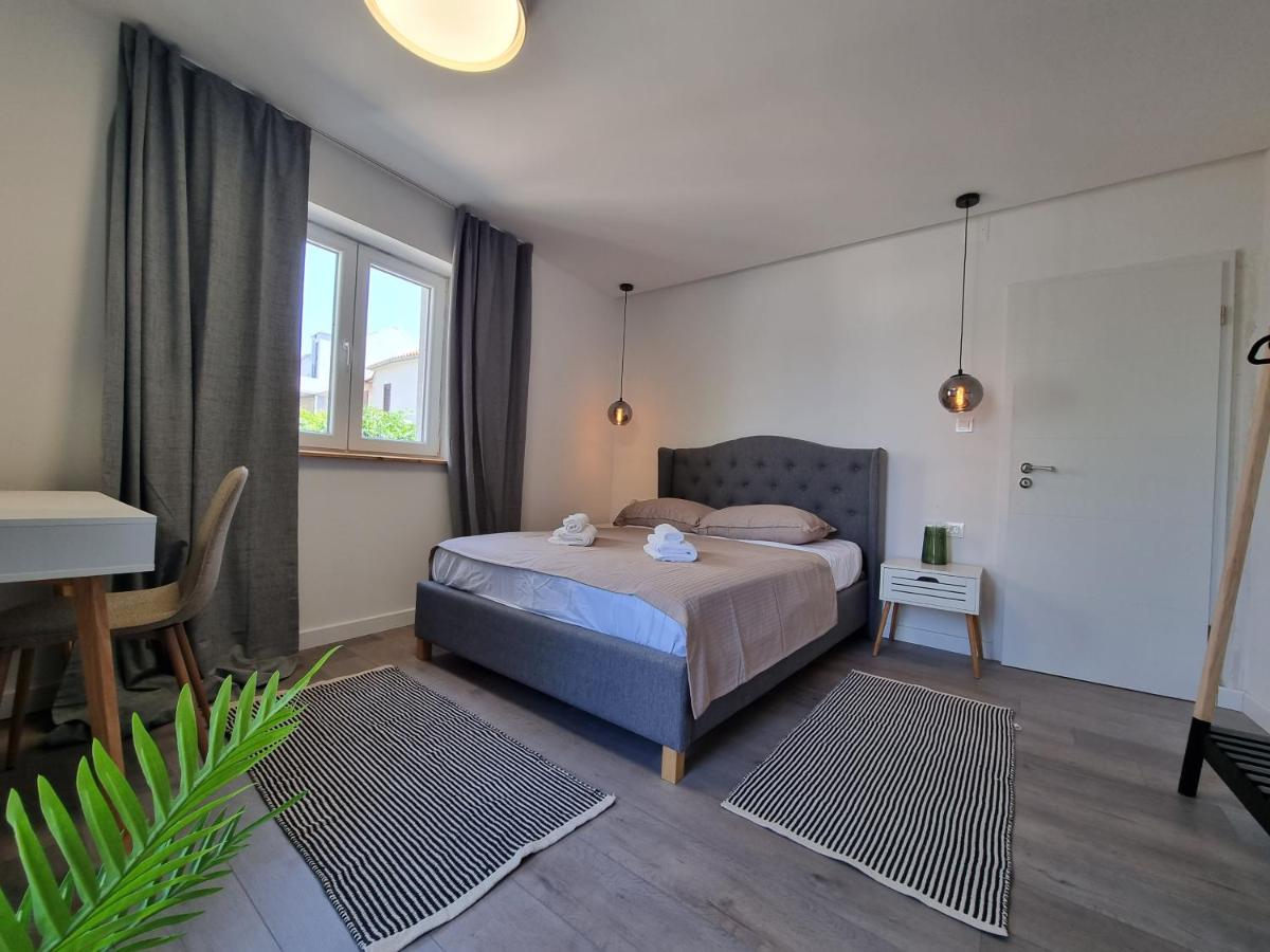 Seaside Murter Apartments - Housity