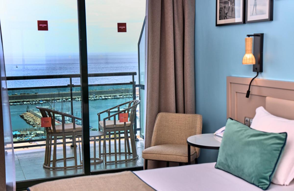 Zona de estar de Leonardo Hotel Fuengirola Costa del Sol