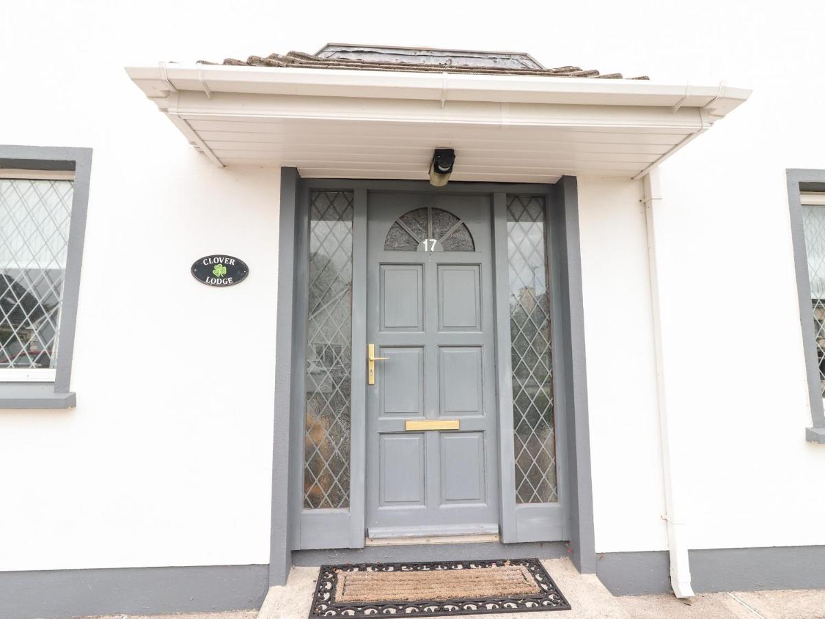 17 Clover Hill - Housity