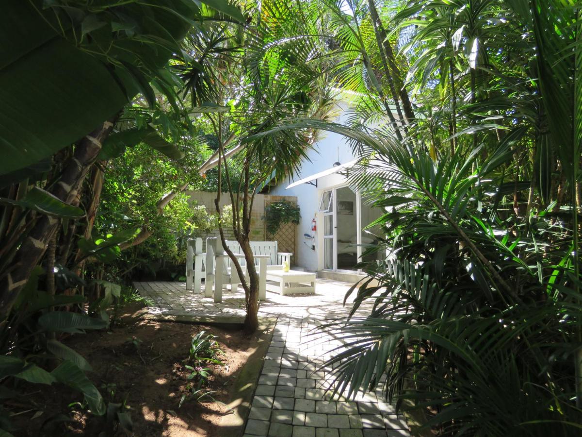 Bare Feet Retreat - Housity