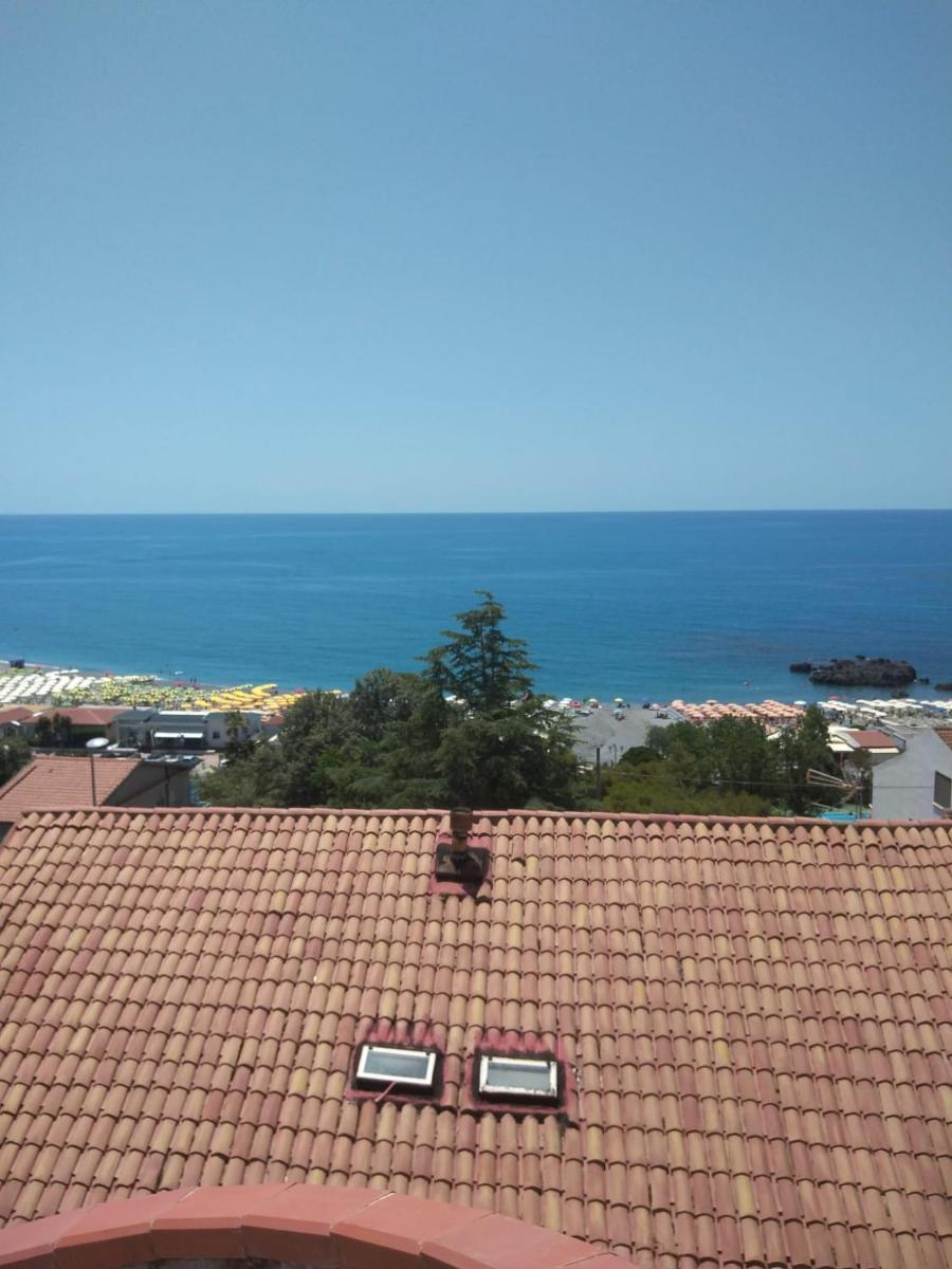 Suitetrails - This apartment has a terrace and sea views.