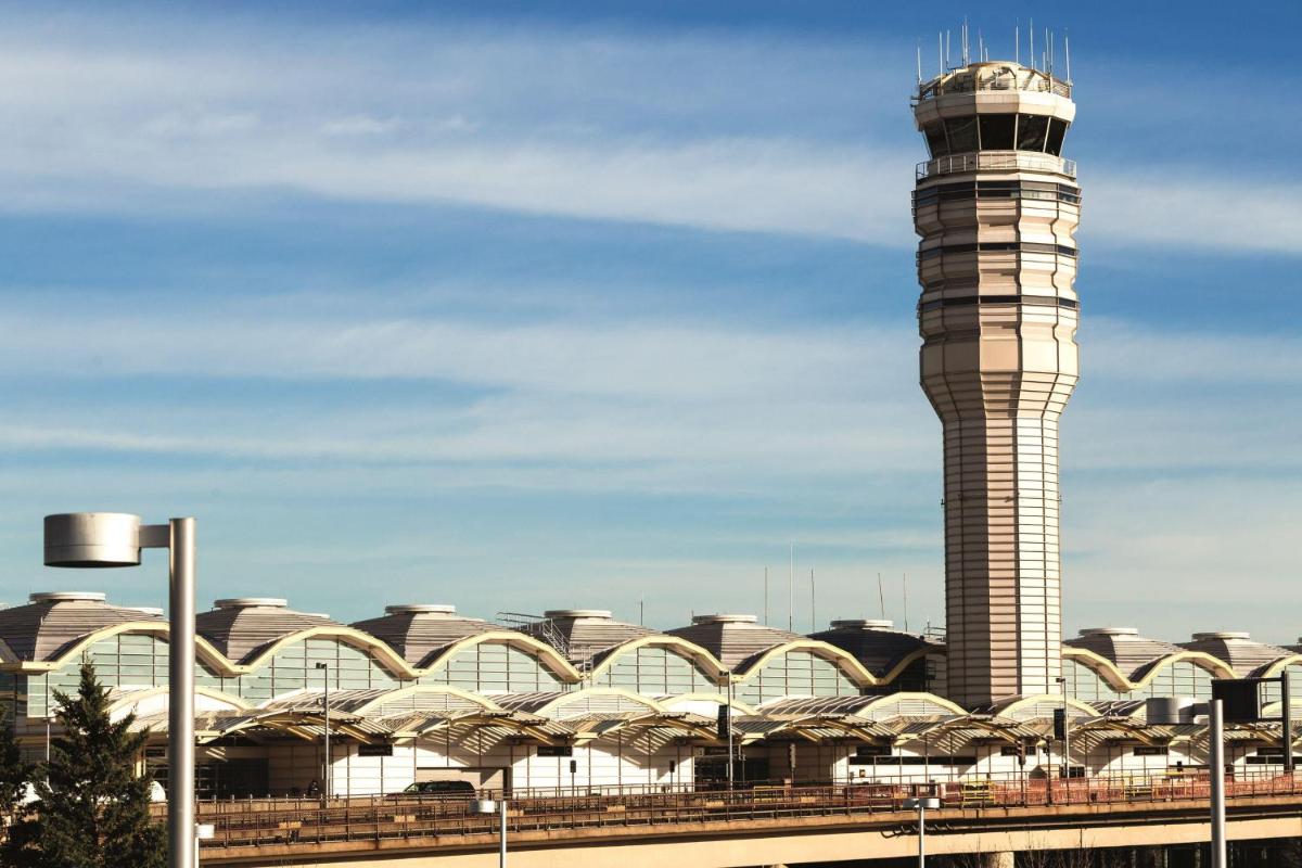 The Ritz Carlton, Pentagon City - Housity