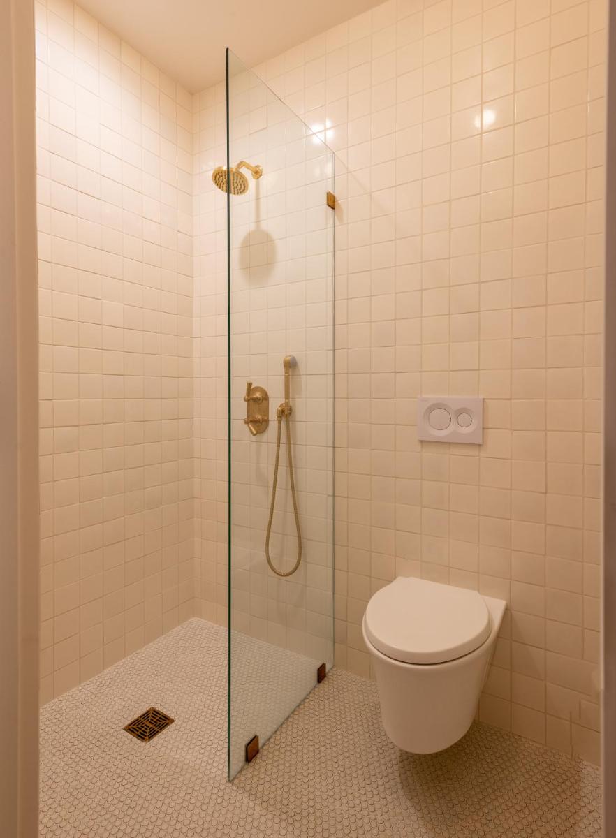 Gjelina Hotel - Housity