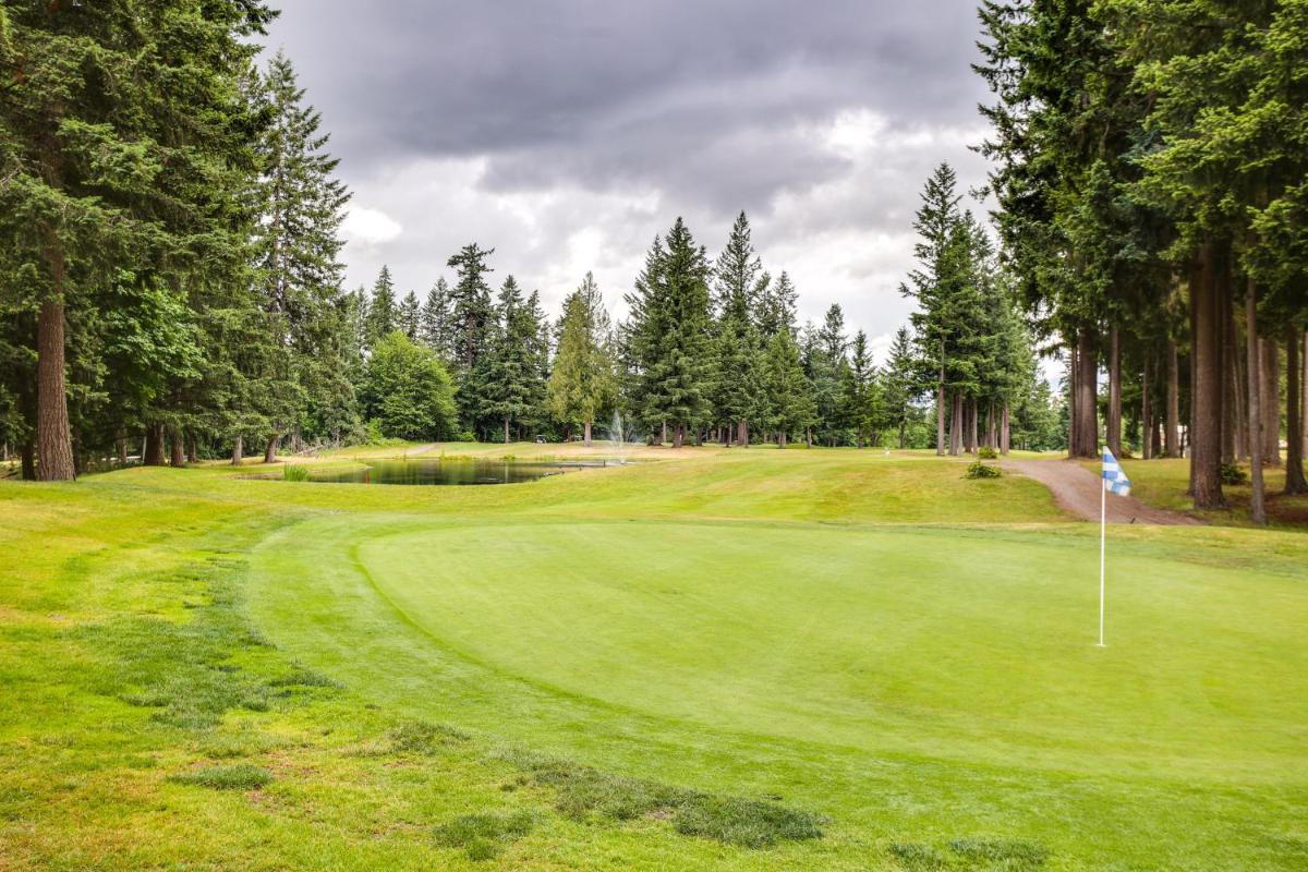 Newly Built Maple Valley Vacation Rental with Patio! - Housity