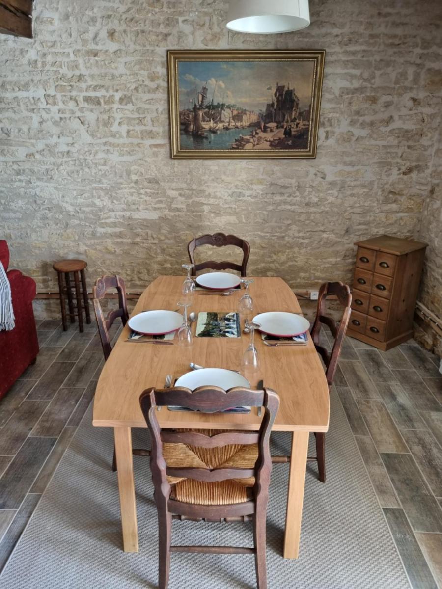 Suitetrails - Le verger des noyer Relaxing getaway with private pool