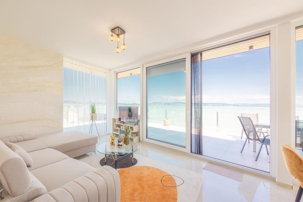 LelleMarine by BLTN Apartmanok Balatonlelle - Housity