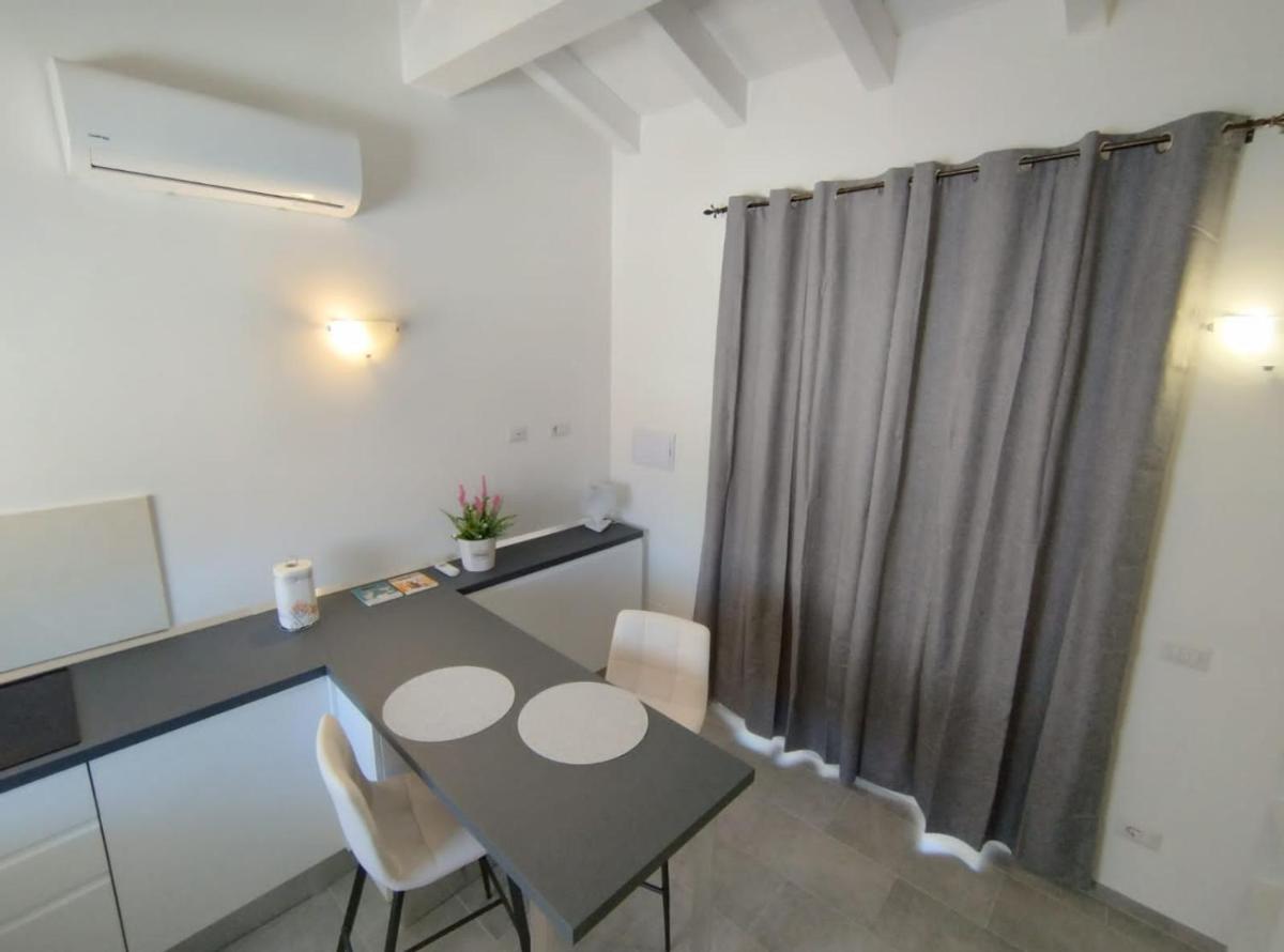 Holmann Suite & Rooms - Housity