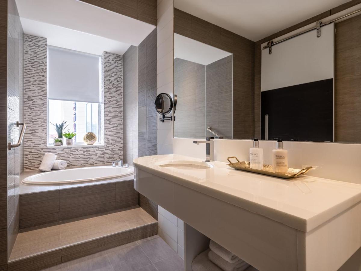 Suitetrails - voco Fiorello - LaGuardia East, an IHG Hotel