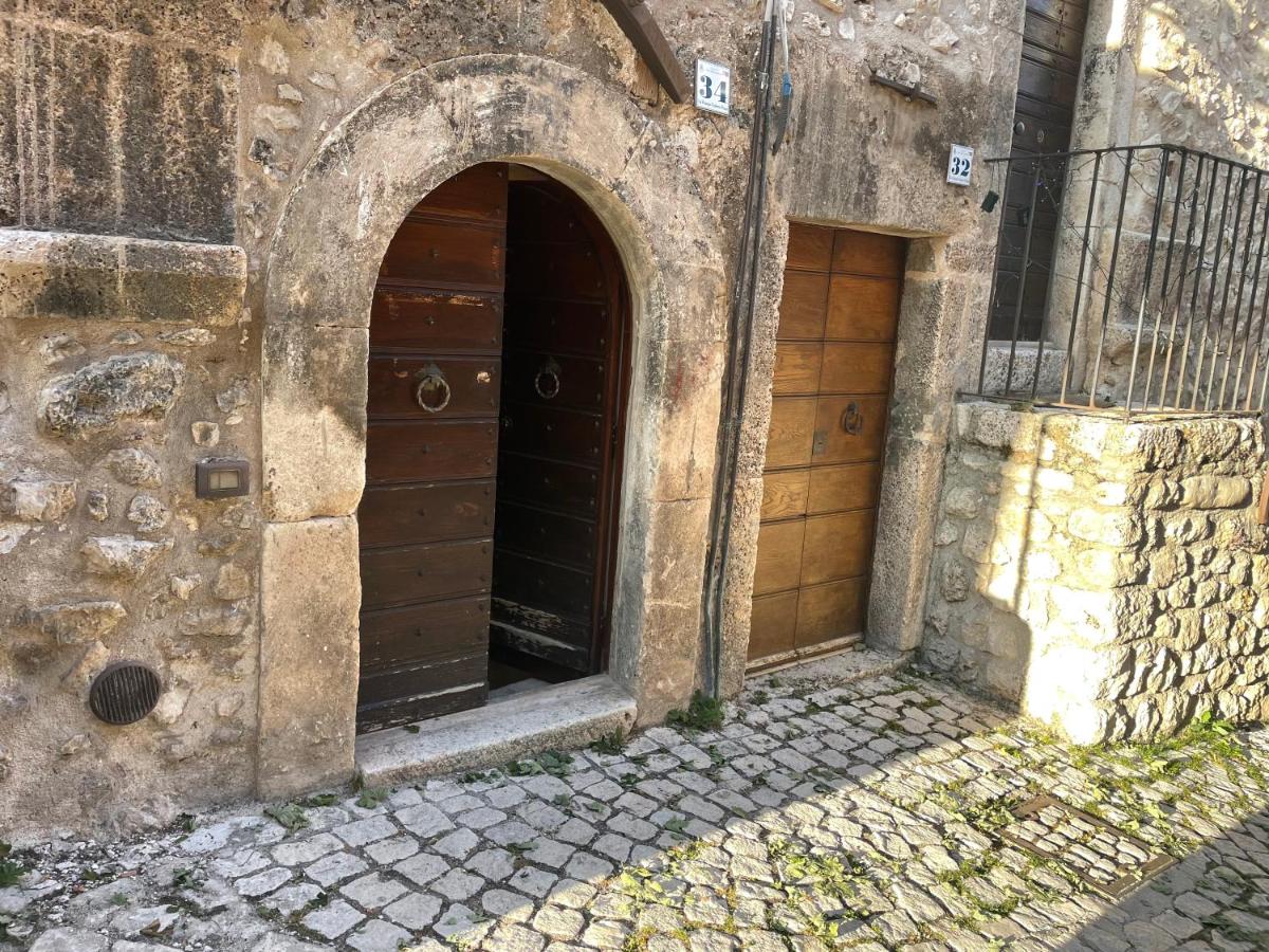 Terra della Baronia - Housity