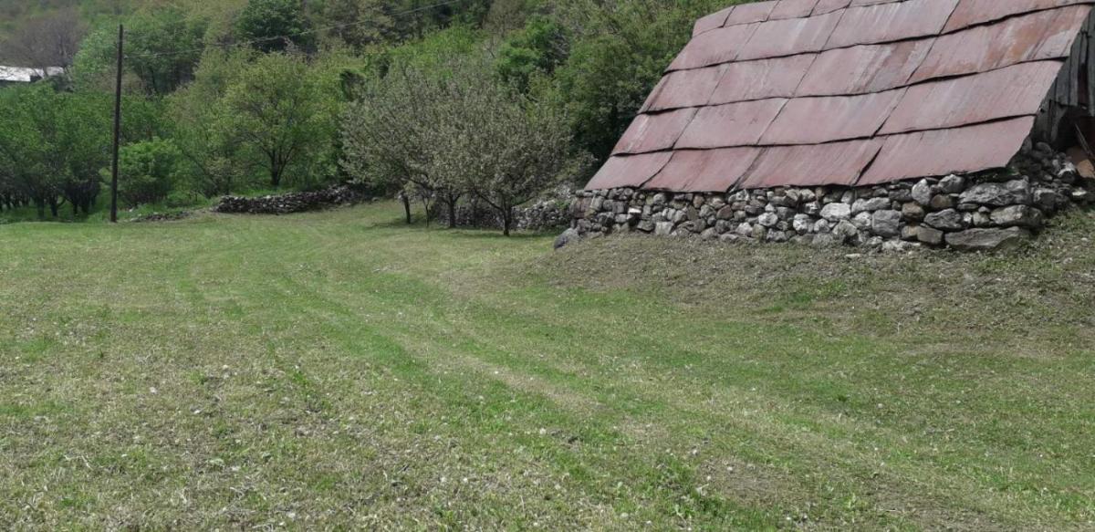 Brskut'house - Housity