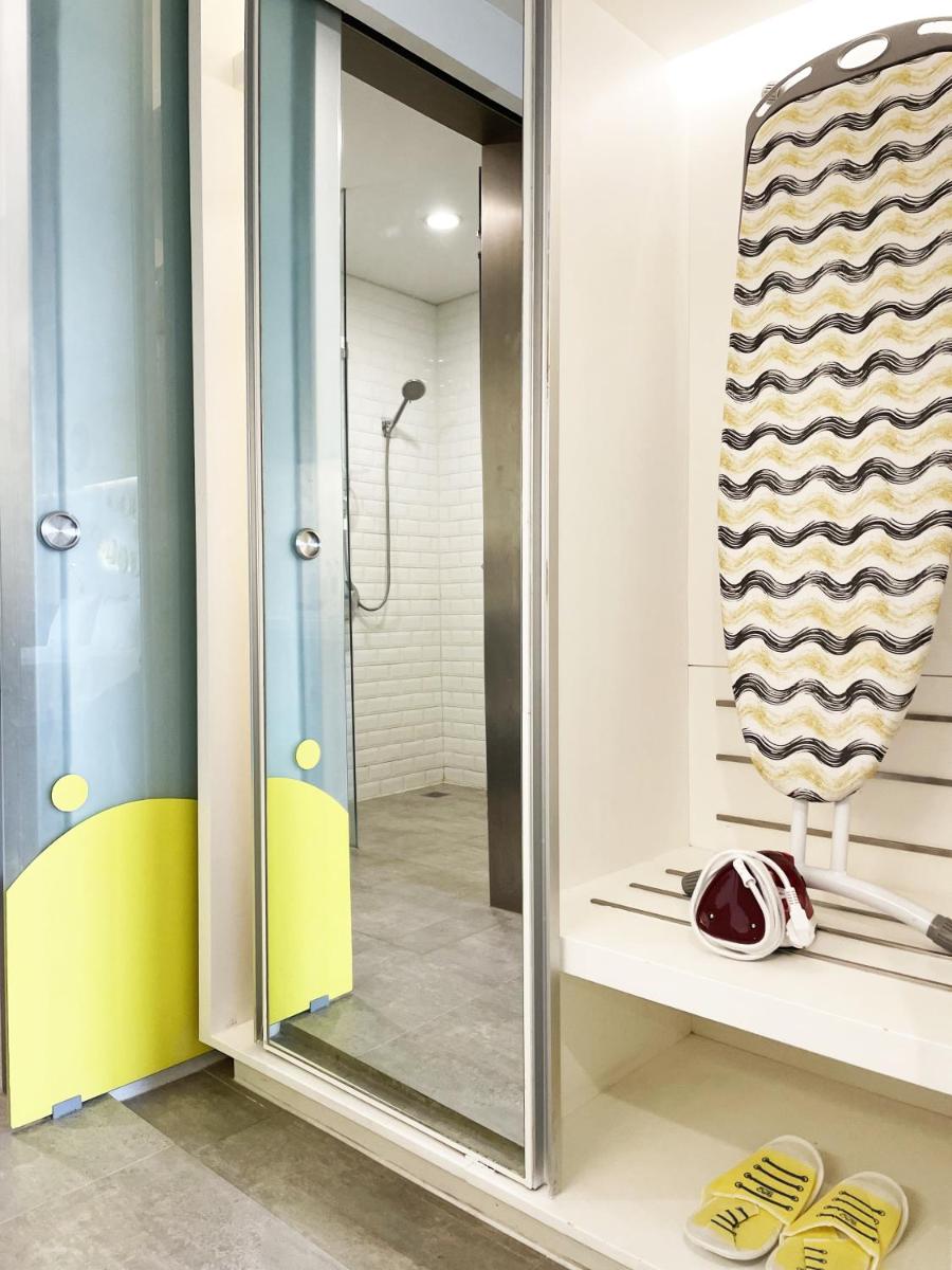 YELLO Hotel Paskal Bandung - Housity