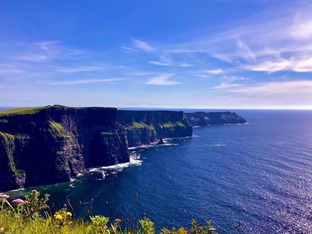 New studio near Lahinch, Doolin & Cliffs of Moher - Housity