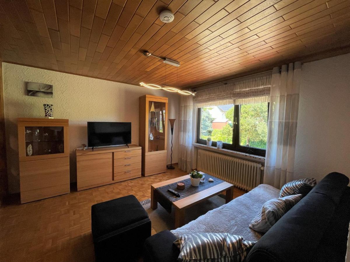 Ferienwohnung Eifel (Blick Aremberg) - Housity