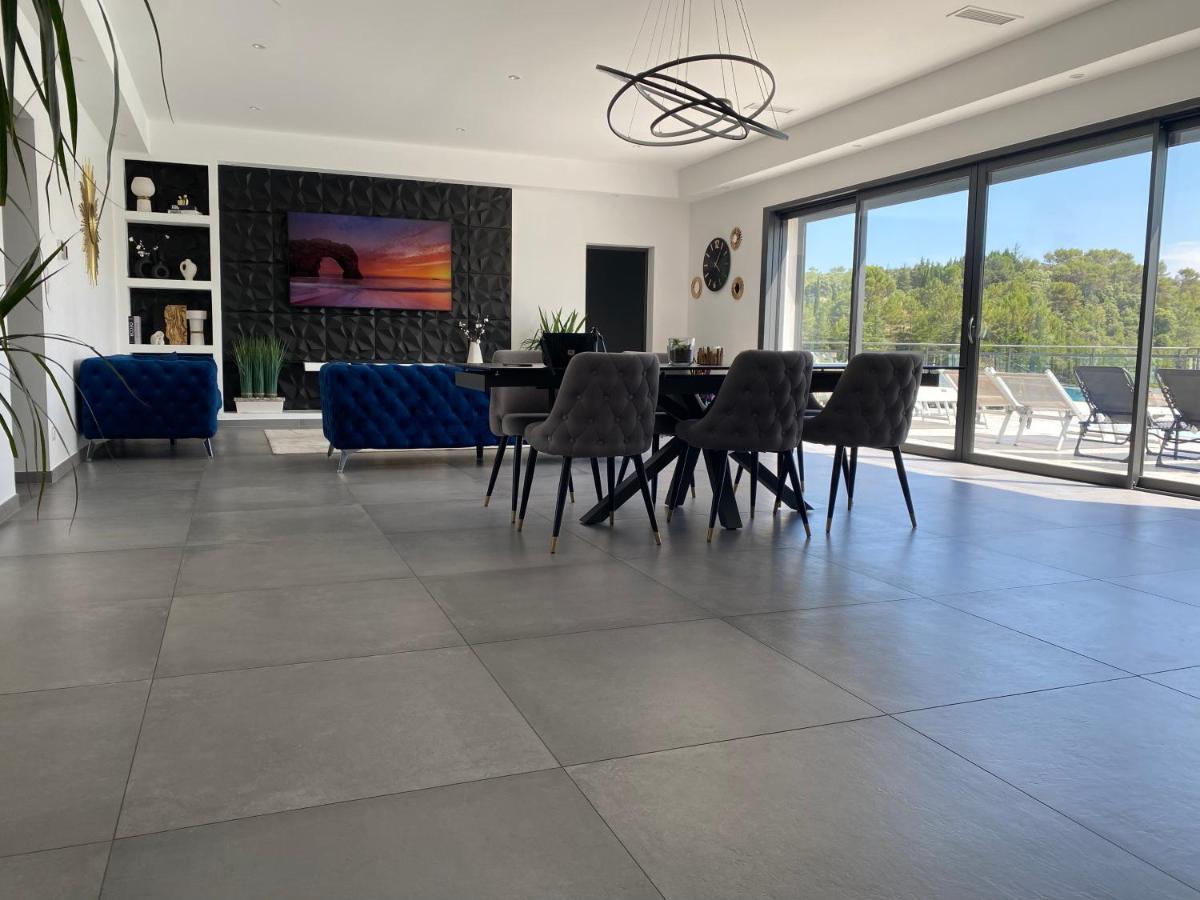 Villa avec vue panoramique sur les Cévennes - Housity