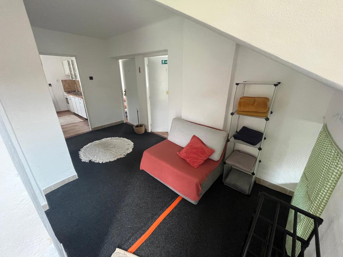 Turistická ubytovňa u Frajta - Housity