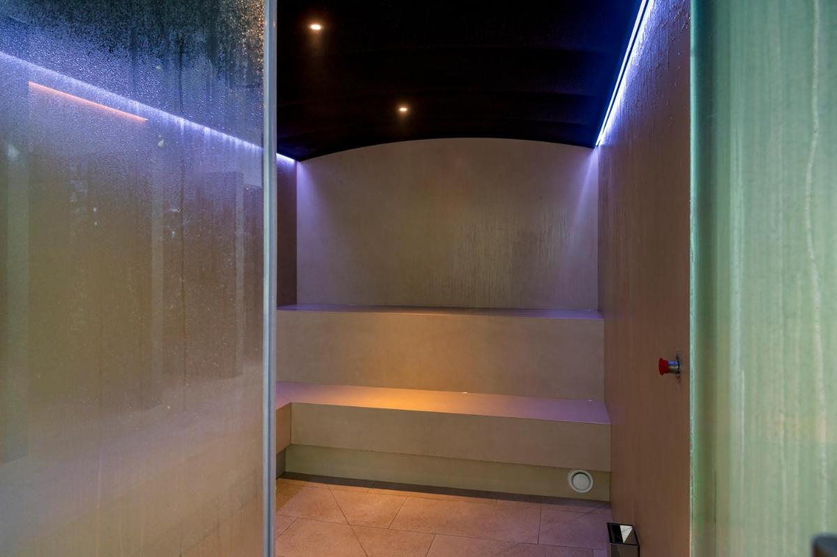 Imagen de la galería de Aparthotel Costa Encantada, en Lloret de Mar