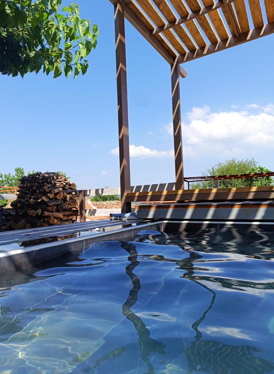 Agios Ioannis Stone Cottage with Private Heated Pool & Hydro-massage - Housity