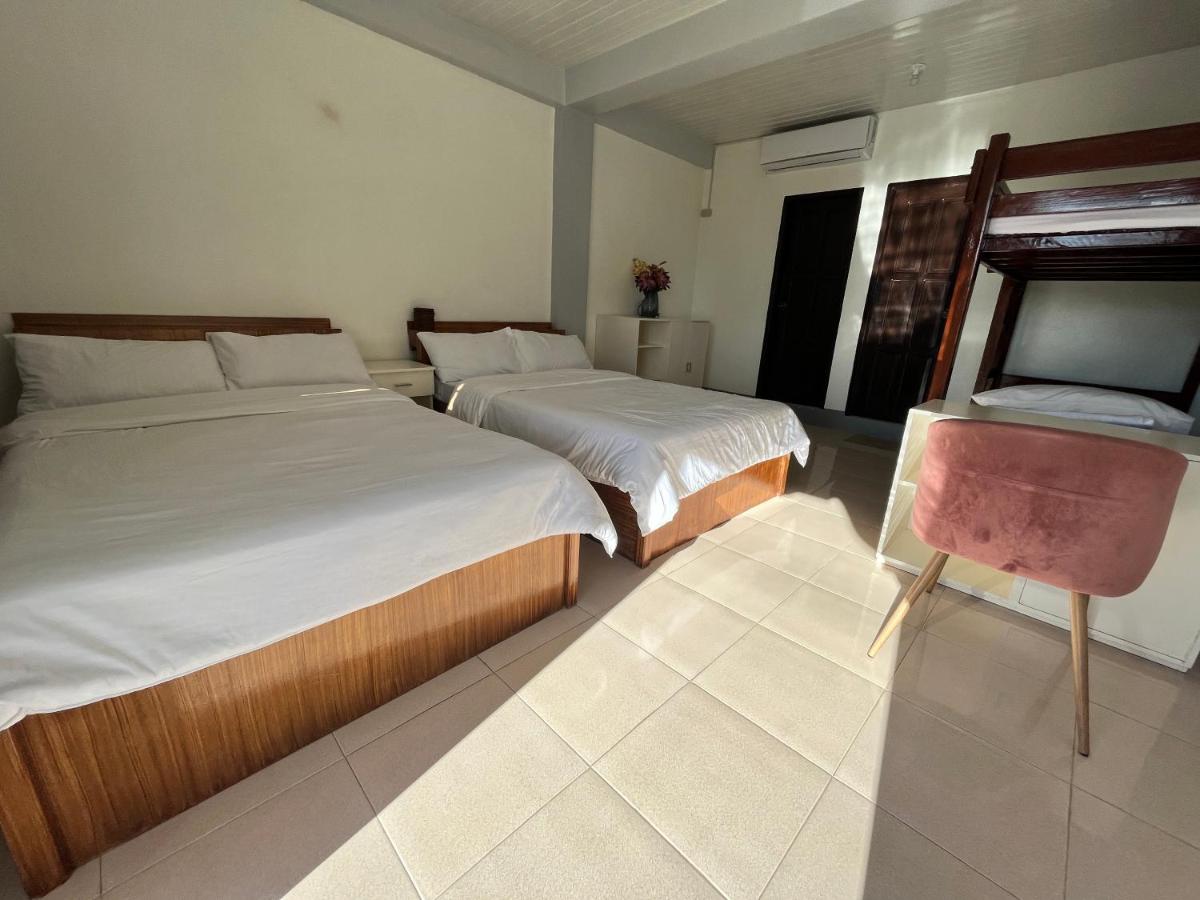 Montana Place Camp & Accommodations - Housity