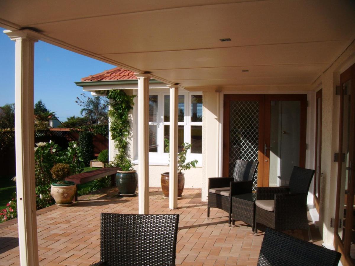 Suitetrails - Grange Harbour View B&B